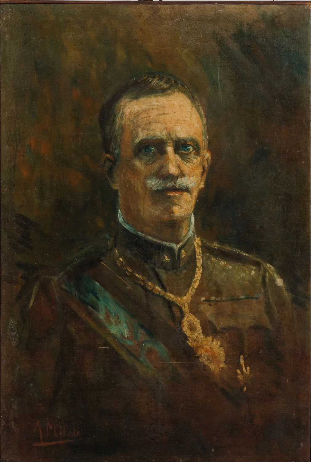 Ritratto di Vittorio Emanuele III, re d'Italia, in alta uniforme con il gran collare dell'Ordine della Santissima Annunziata
